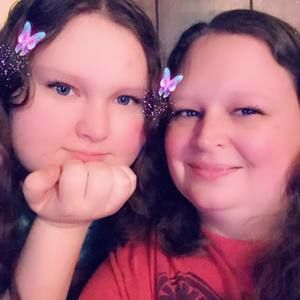 Meet your Posher, Valerie